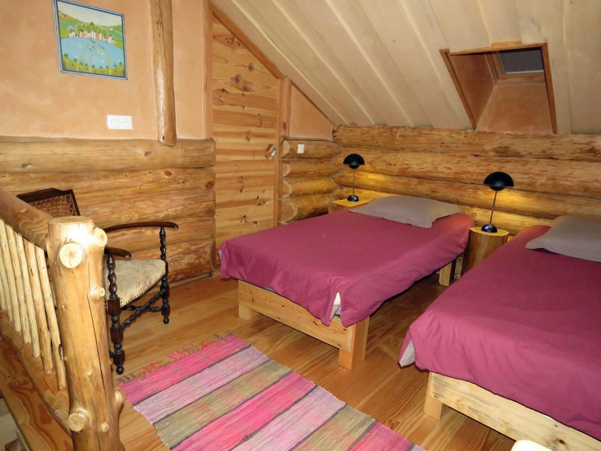 La Cabane De Hans Saint-Martial-de-Gimel Exteriér fotografie